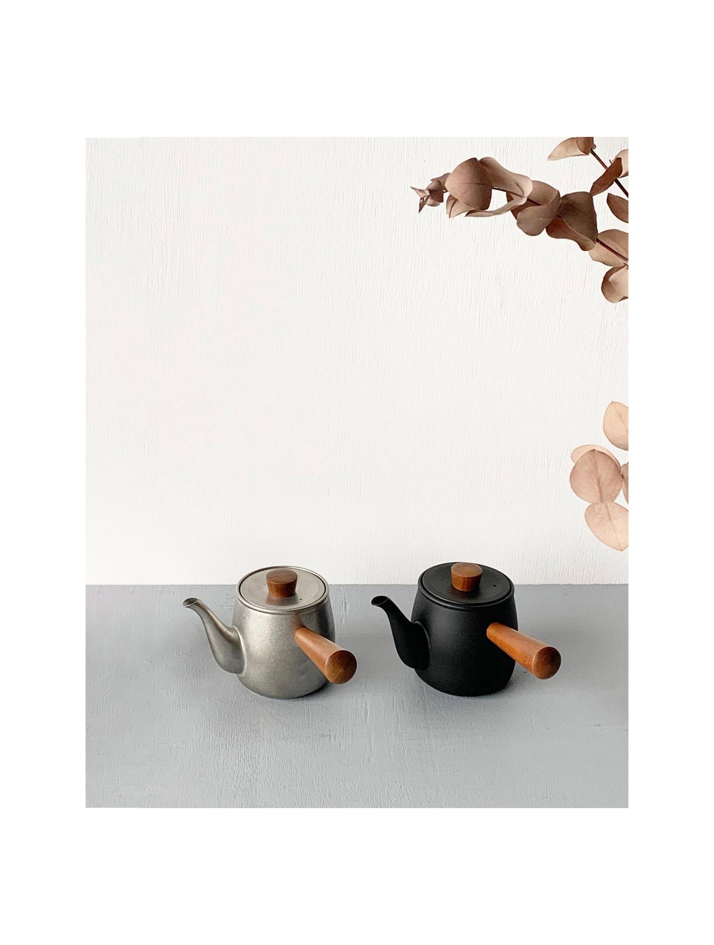 Miyaco Stainless Tea Pot 380ml, Frosty Silver / Matte Black