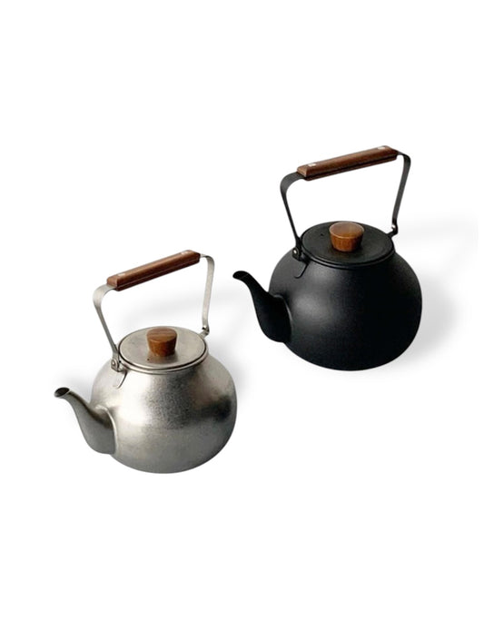 Miyaco Stainless Tea Pot 700ml, Frosty Silver / Matte Black