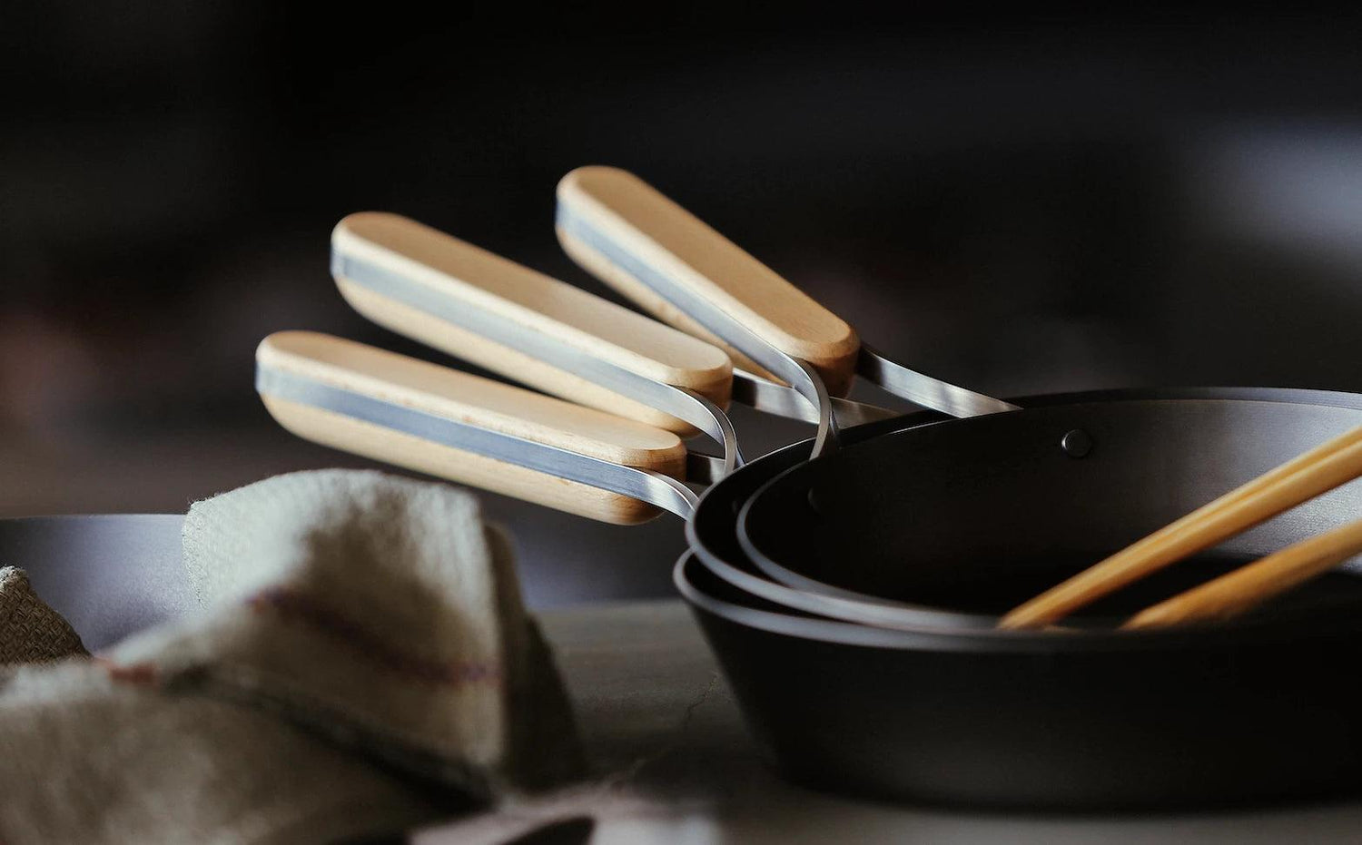 Pans & Woks