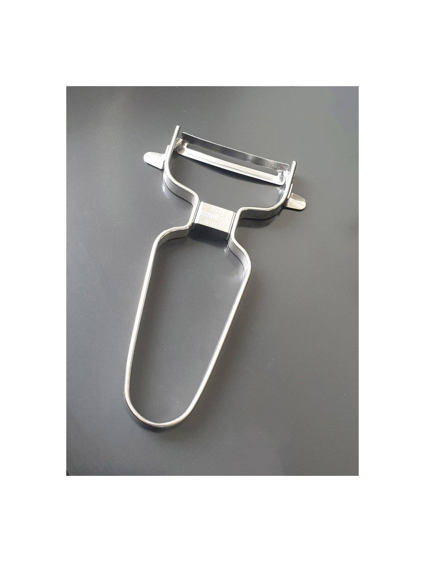 Ajiwai Shokubo Curve Peeler All Stainless (50mm)