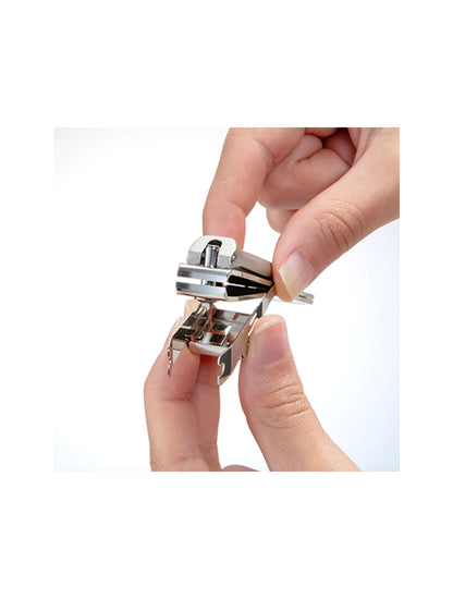Green Bell - Takumino Waza Nail Clipper with Catcher G-1116