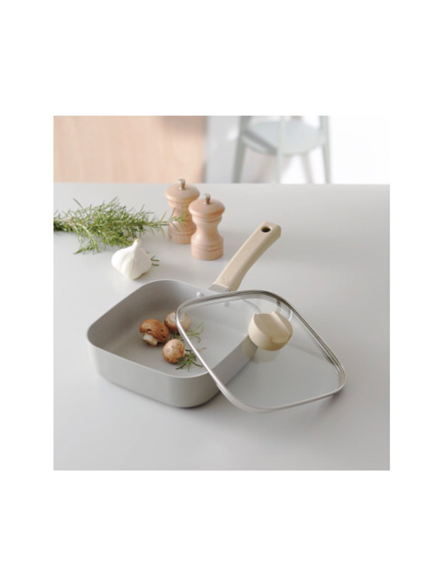 Hopea - Multi Purposes Marble Square Pan 18cm