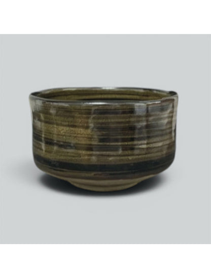 Matcha Bowl - Black Glaze Gold Accented