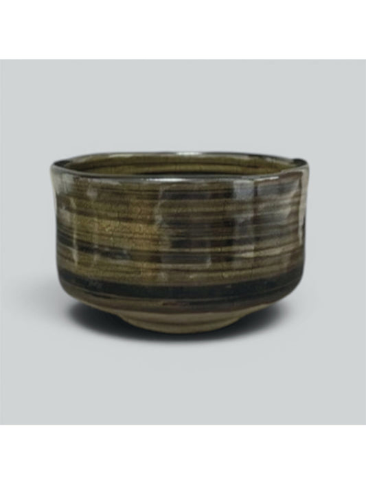 Matcha Bowl - Black Glaze Gold Accented