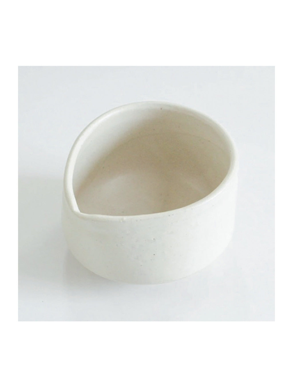 Matcha Bowl - Side Spout White Clay