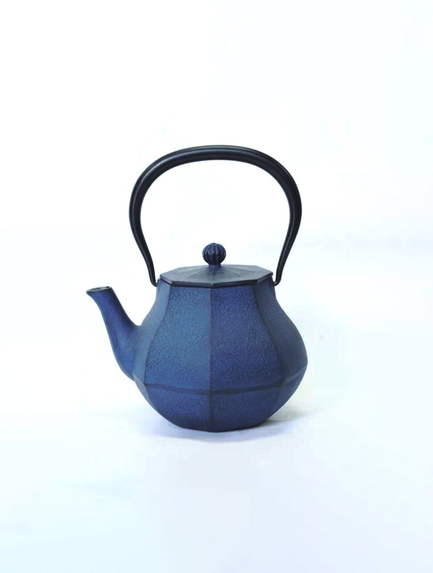 Oitomi - Nambu Tekki, Cast Iron Kettle Miyabi Blue 1L