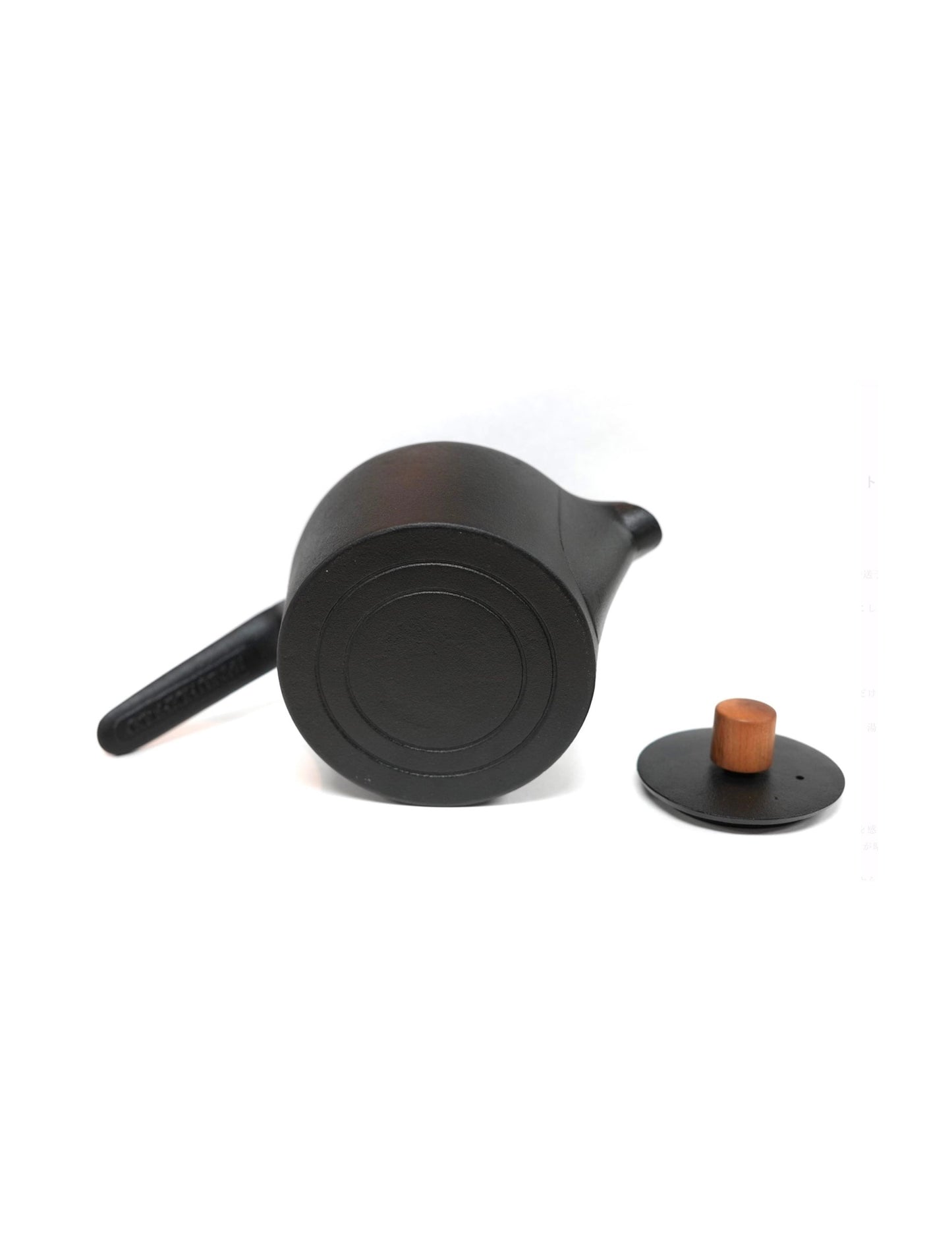 Oitomi - Nambu Tekki Swallow Iron Kettle and Tea Pot Black 0.6L