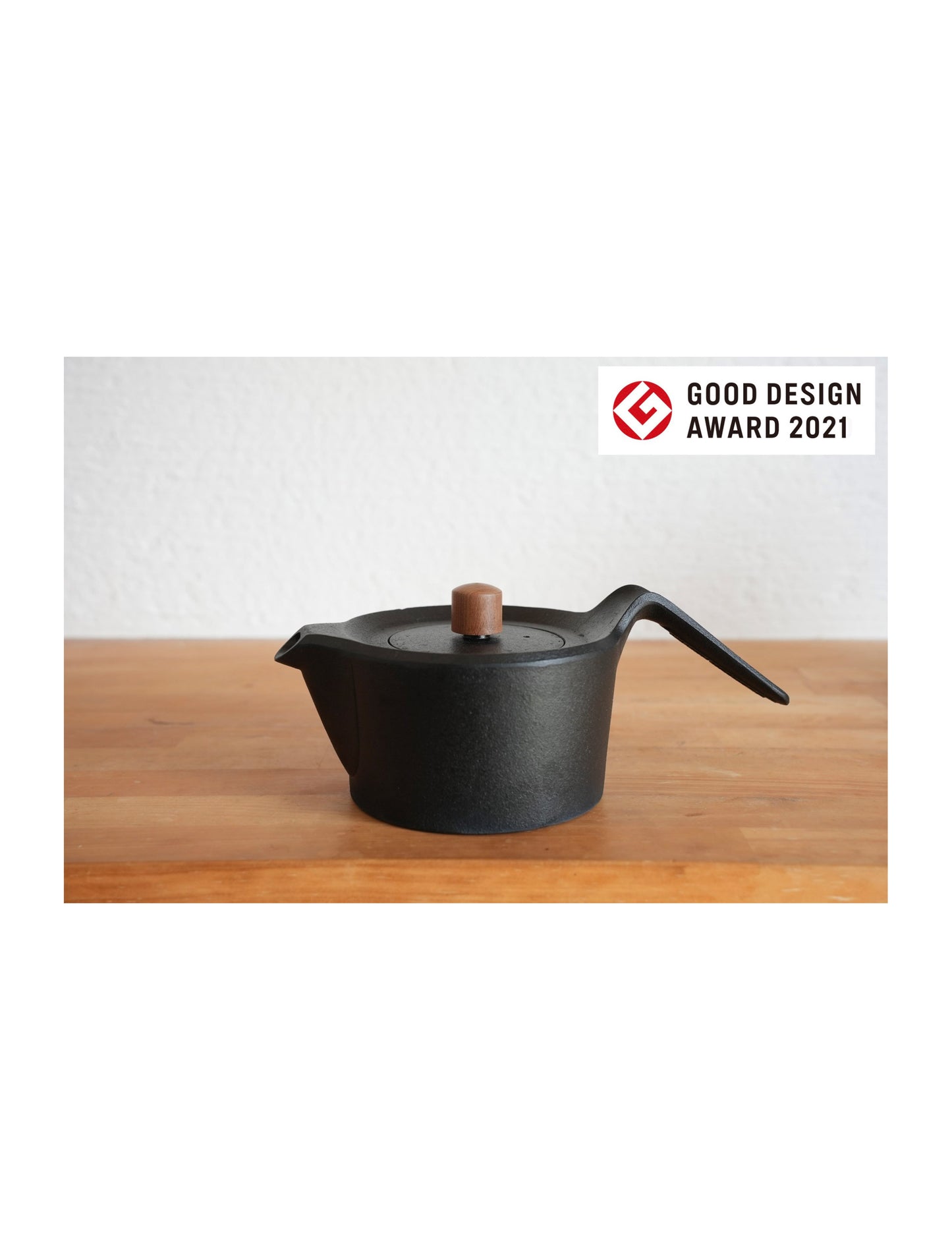 Oitomi - Nambu Tekki Swallow Iron Kettle and Tea Pot Black 0.6L