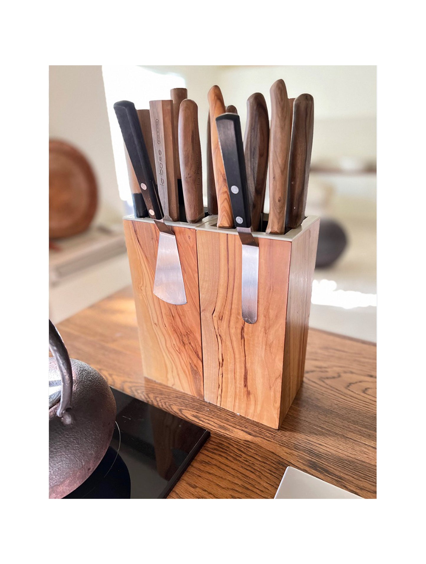 la base - Italian Olive Wood Kitchen Magnetic Knife Block, Knife Stand